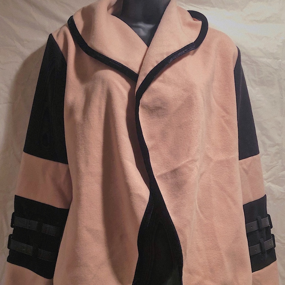 Pink and black jacket never worn SIZE Large
